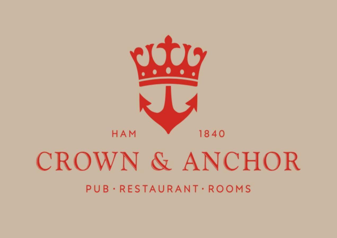 Crown And Anchor Hotel Marlborough Buitenkant foto